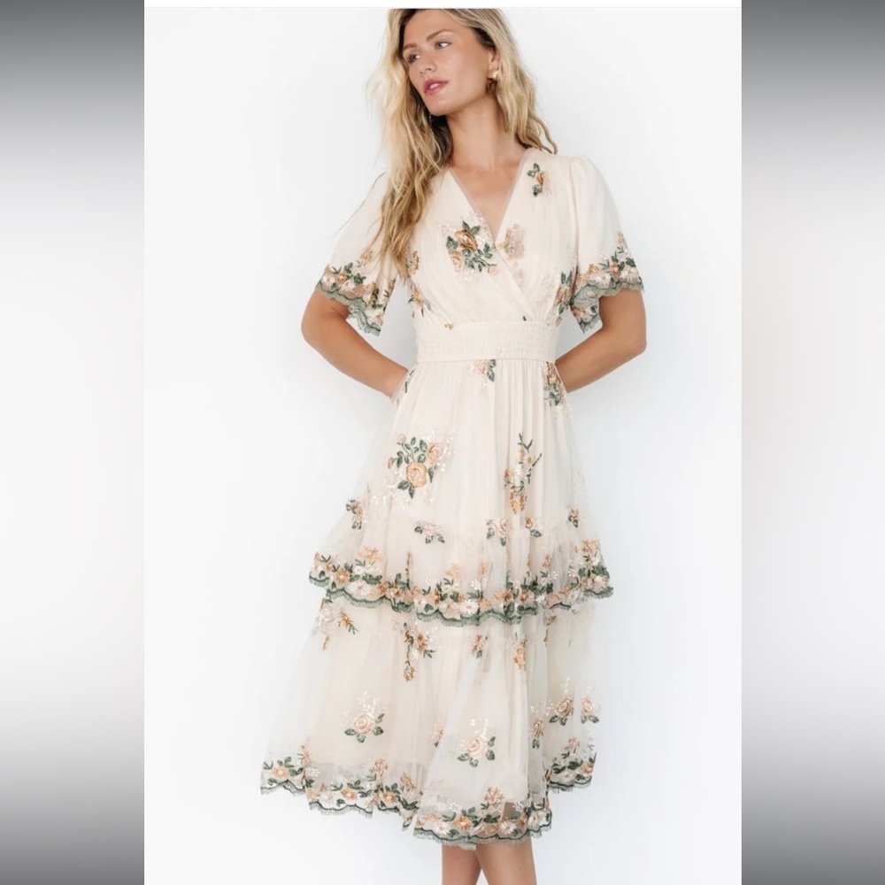 NEW WITH TAGS Baltic Born 3x Floral Embroidered Peach Cream Dress
